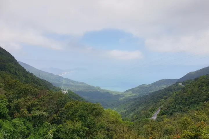 Danang City | Hai Van Loop | Road Climbing Top