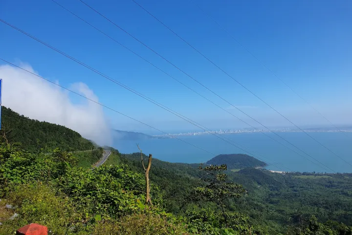 Take Photos With Groups | Hai Van Loop: Scenic Coastal Ride from Da Nang to Hue Take Photos With Groups | Hai Van Loop: Scenic Coastal Ride from Da Nang to Hue