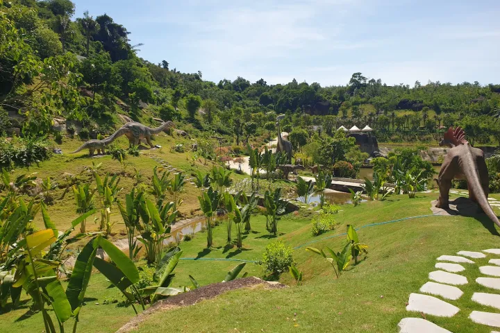 Danang City | Jura Park | Jurasic Park Land