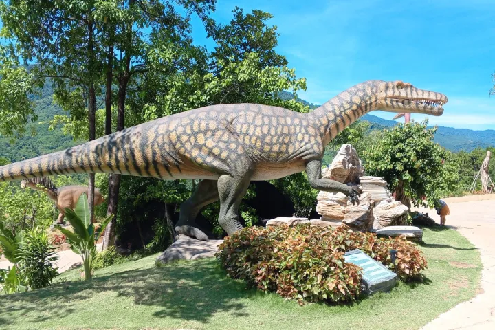 Travel With Kids | Jura Park Da Nang: Dinosaur Adventure in Vietnam Travel With Kids | Jura Park Da Nang: Dinosaur Adventure in Vietnam