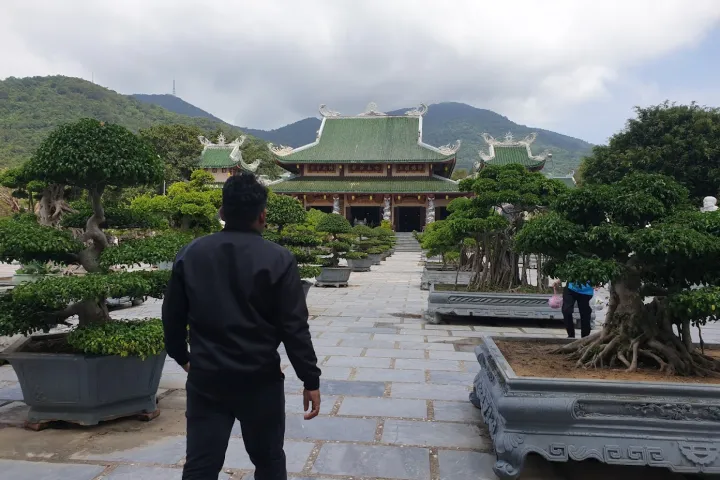 Danang City > Linh Ung Pagoda > Entering To Main Temple Danang City | Linh Ung Pagoda | Entering To Main Temple