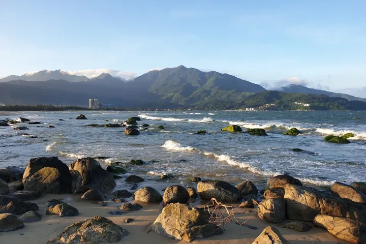 Nam O Beach Da Nang