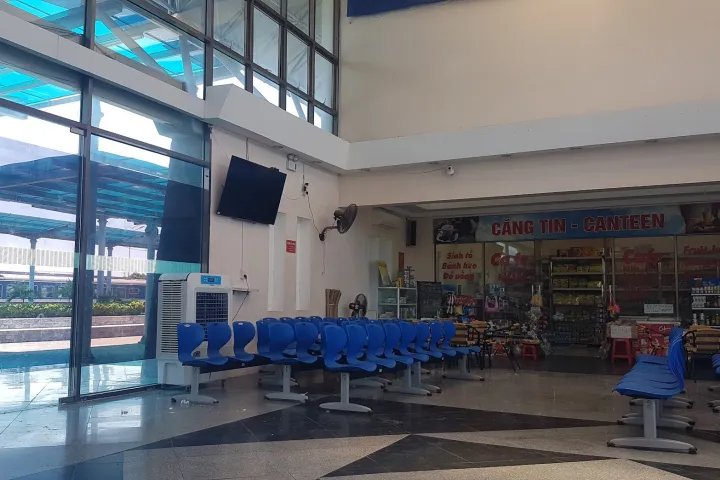 Ninh Binh Old City | Ninh Binh Train Station | Ninh Binh Train Station Seatings Canteen