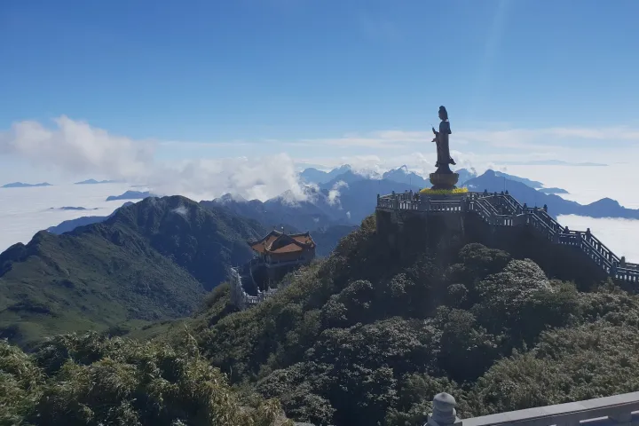 Fansipan Temple Vietnam