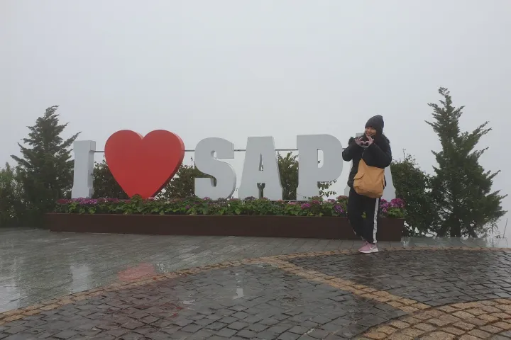 Sapa Sun World Entrance | Sapa Sun World: Fansipan Cable Car & Cloud Views Sapa Sun World Entrance | Sapa Sun World: Fansipan Cable Car & Cloud Views